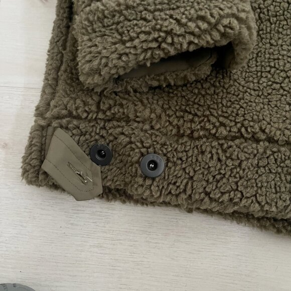 UGG Men's Army Green Plush Fleece Jacket Size Medium - Picture 5 of 7